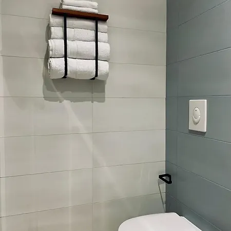 Bluceleste Centro 3* סלרנו