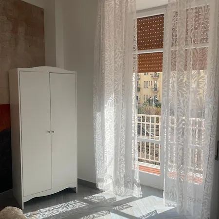 Bluceleste Centro לינה וארוחת בוקר סלרנו