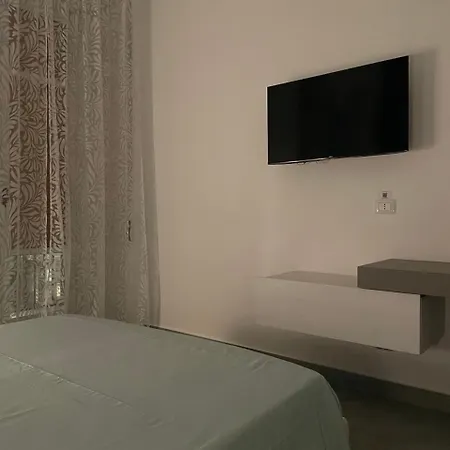 לינה וארוחת בוקר Bluceleste Centro סלרנו