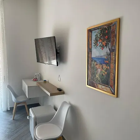 לינה וארוחת בוקר Bluceleste Centro סלרנו