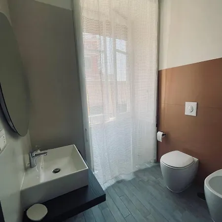 Bluceleste Centro לינה וארוחת בוקר 3*