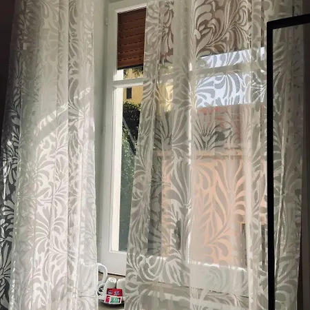 Bluceleste Centro 3* סלרנו