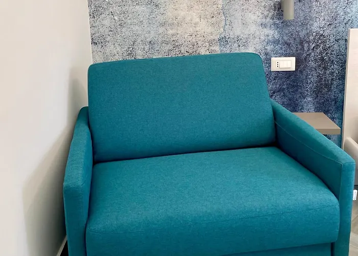 Bluceleste Centro 萨莱诺