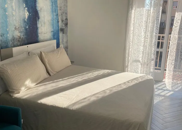 住宿加早餐酒店 Bluceleste Centro 3*